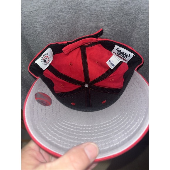 Cincinnati MLB Women's 5th & Ocean Gray T-Shirt XXL  With Cincinnati Reds Hat - Picture 6 of 9